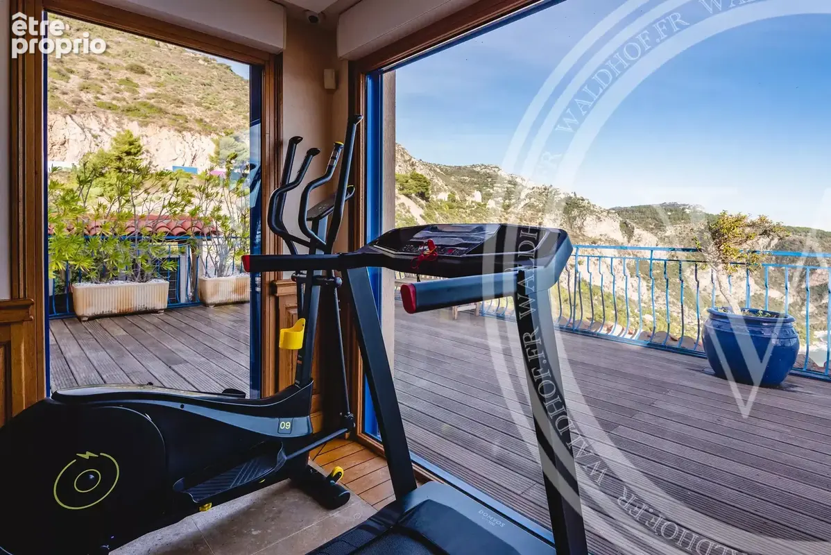 Villa 6 chambres avec vue mer panoramique et piscine à débordement à Èze - photo 6