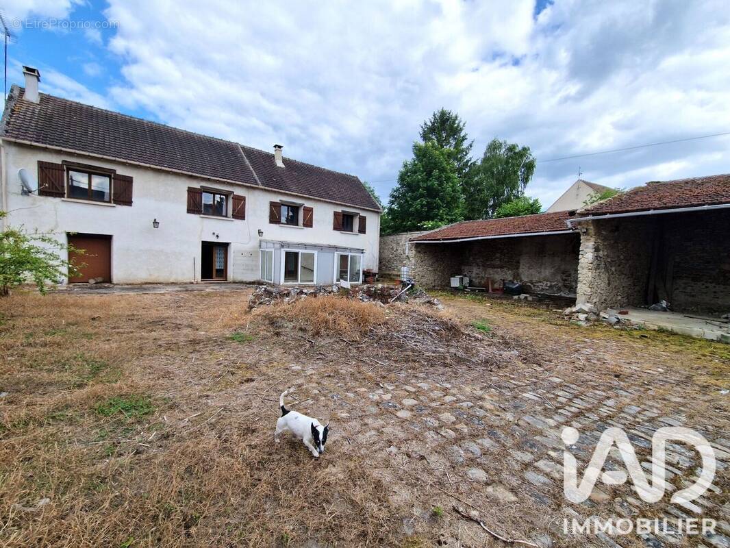 Photo 1 - Maison à VARREDDES