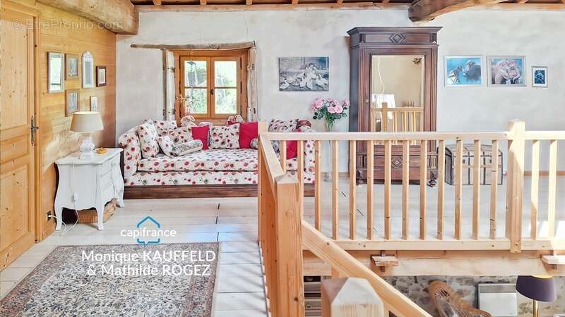 Maison à VOLLORE-VILLE