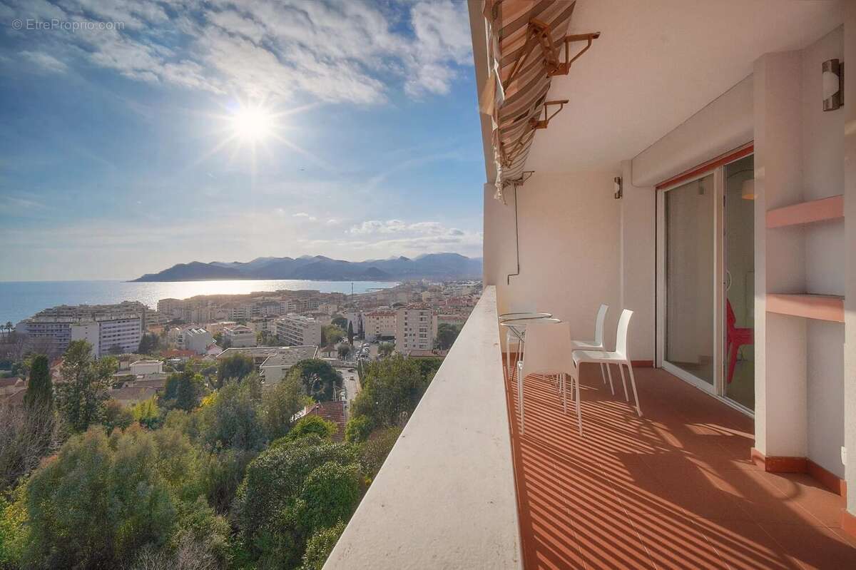 Appartement à CANNES