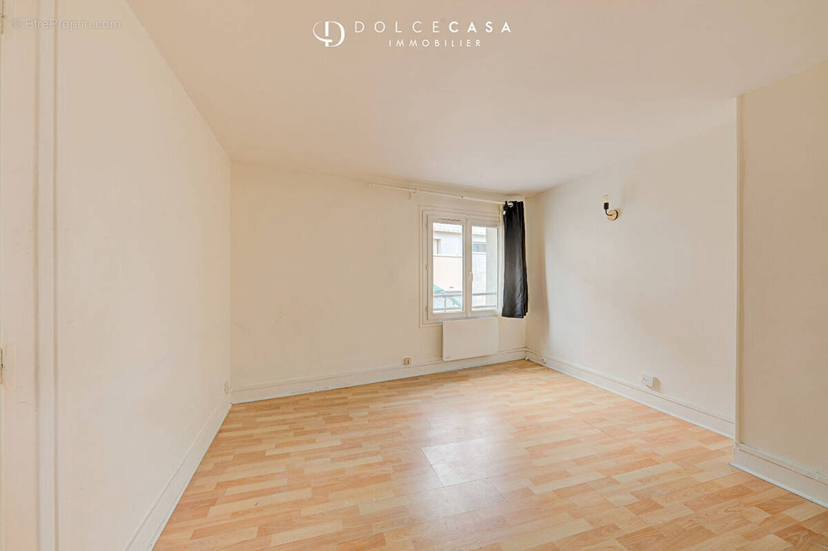 Appartement à NOGENT-SUR-MARNE