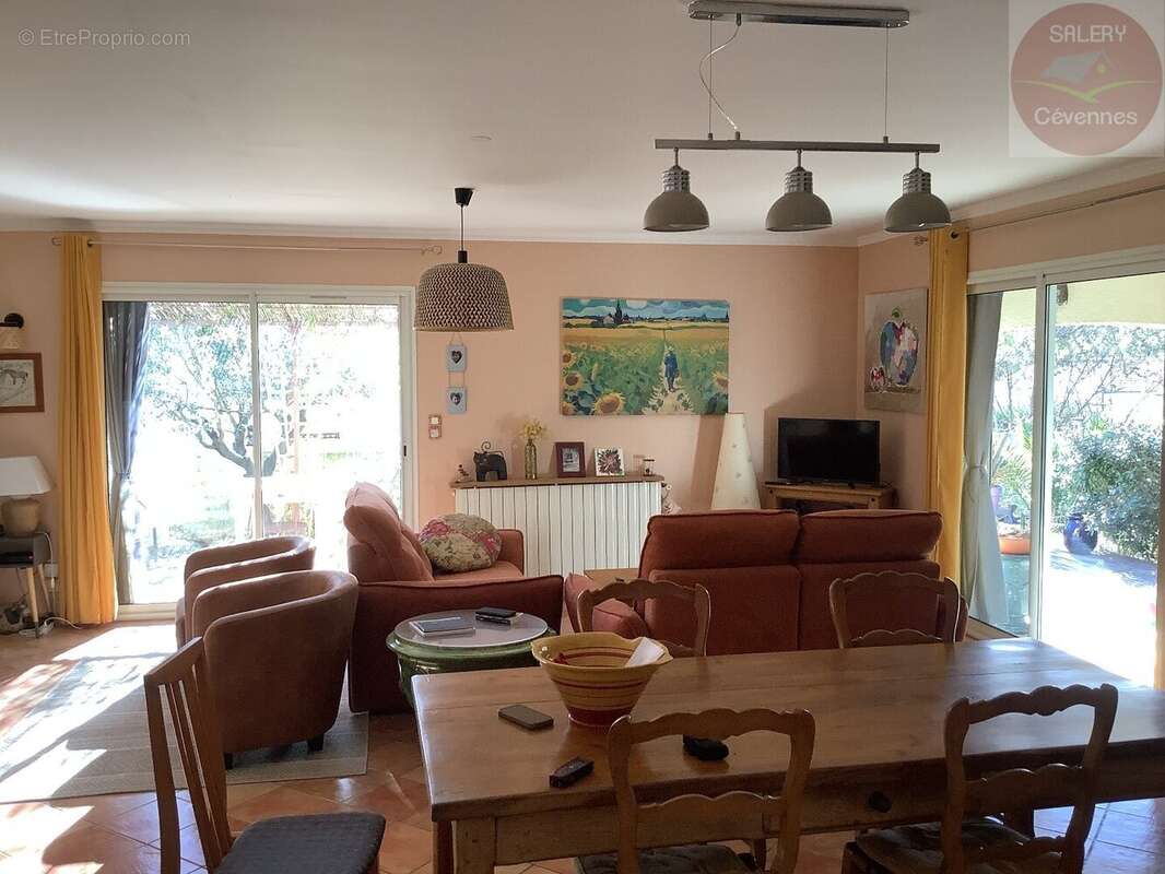 Maison à MASSILLARGUES-ATTUECH