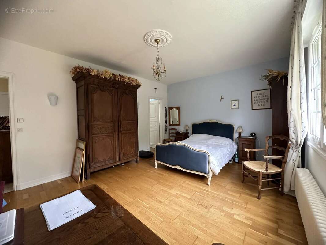 Maison à OINVILLE-SOUS-AUNEAU