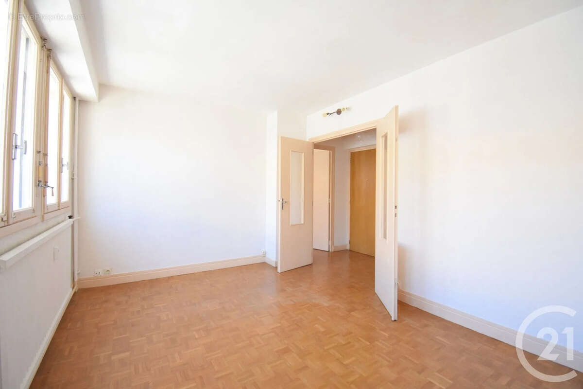Appartement à VICHY