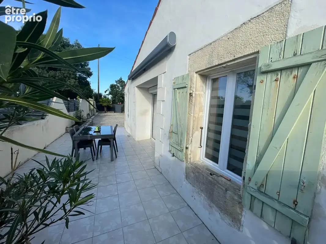 Maison Saint Agnant 220 m2 double garage, piscine - photo 11