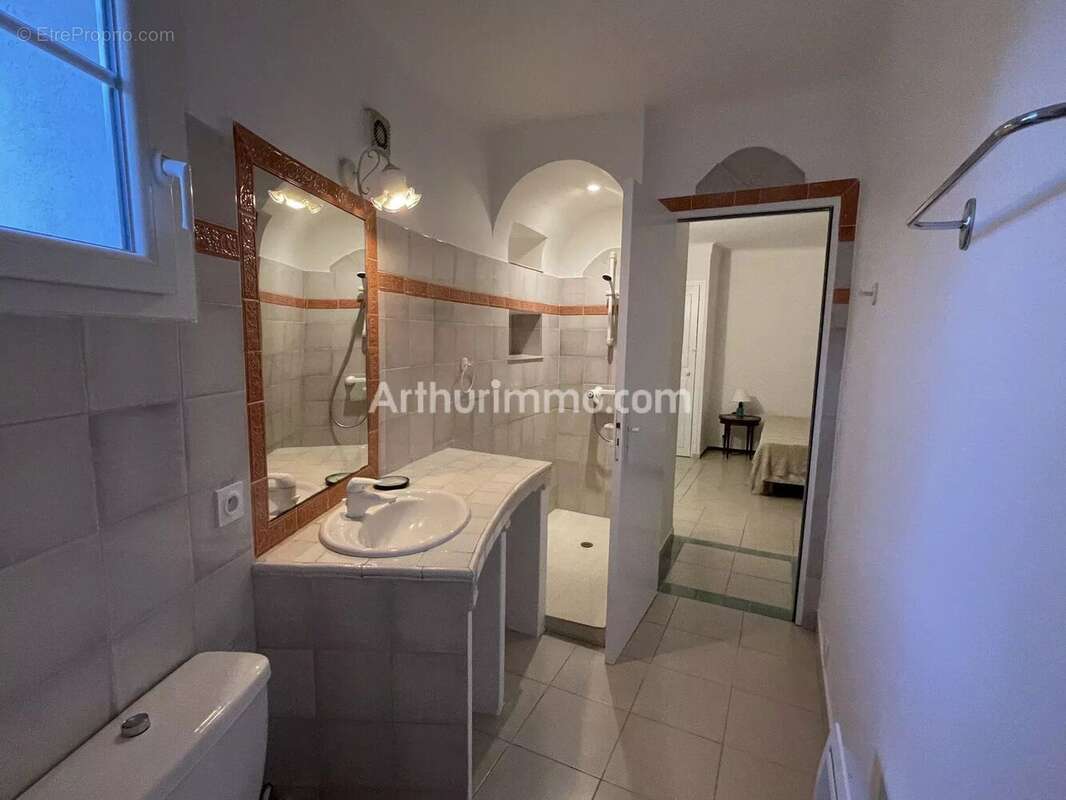 Maison à PLAN-DE-LA-TOUR