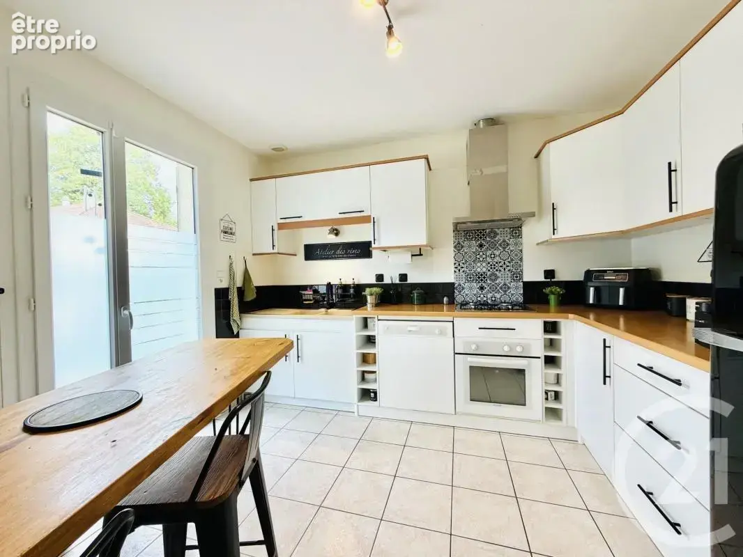 Maison 4 pièces 95 m² à vendre à Solignac (87110) - photo 9