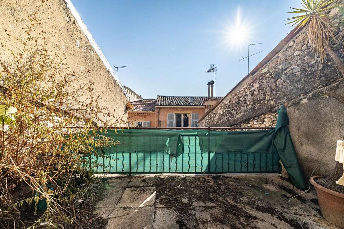 Appartement à VENCE