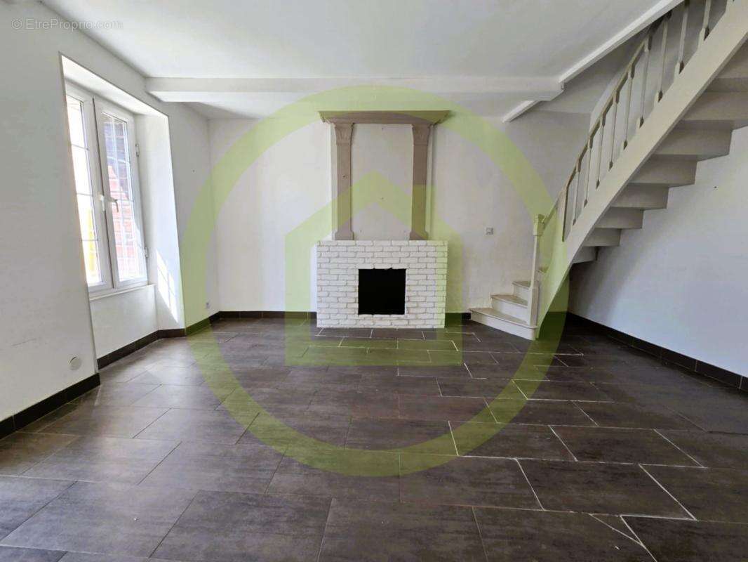 Maison à MIRAMBEAU