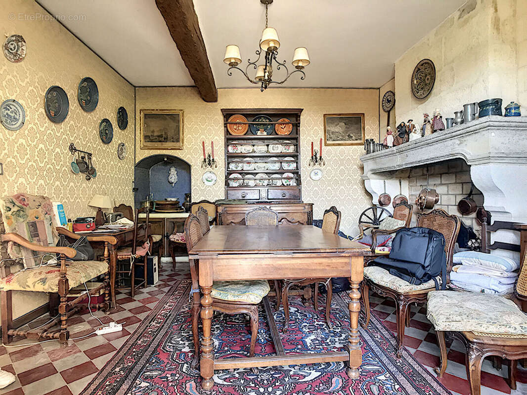 Maison à VILLENEUVE-LES-AVIGNON