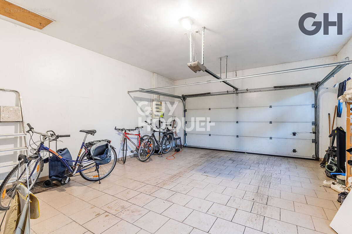 Maison à SOISY-SUR-SEINE