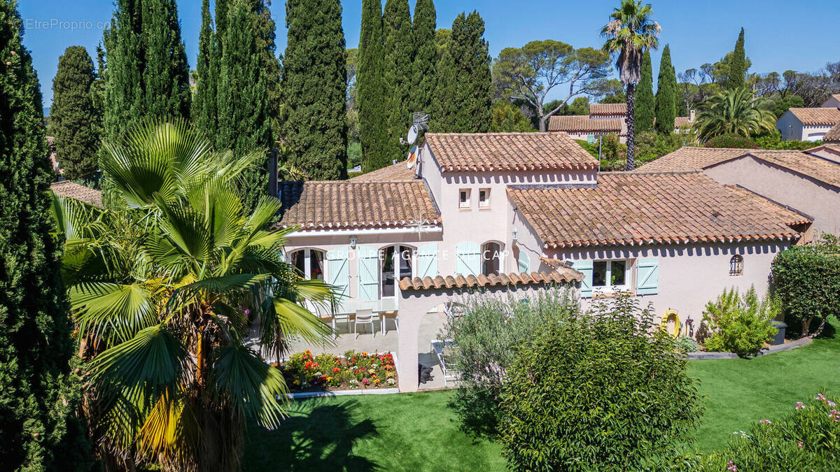 Maison à SAINT-RAPHAEL