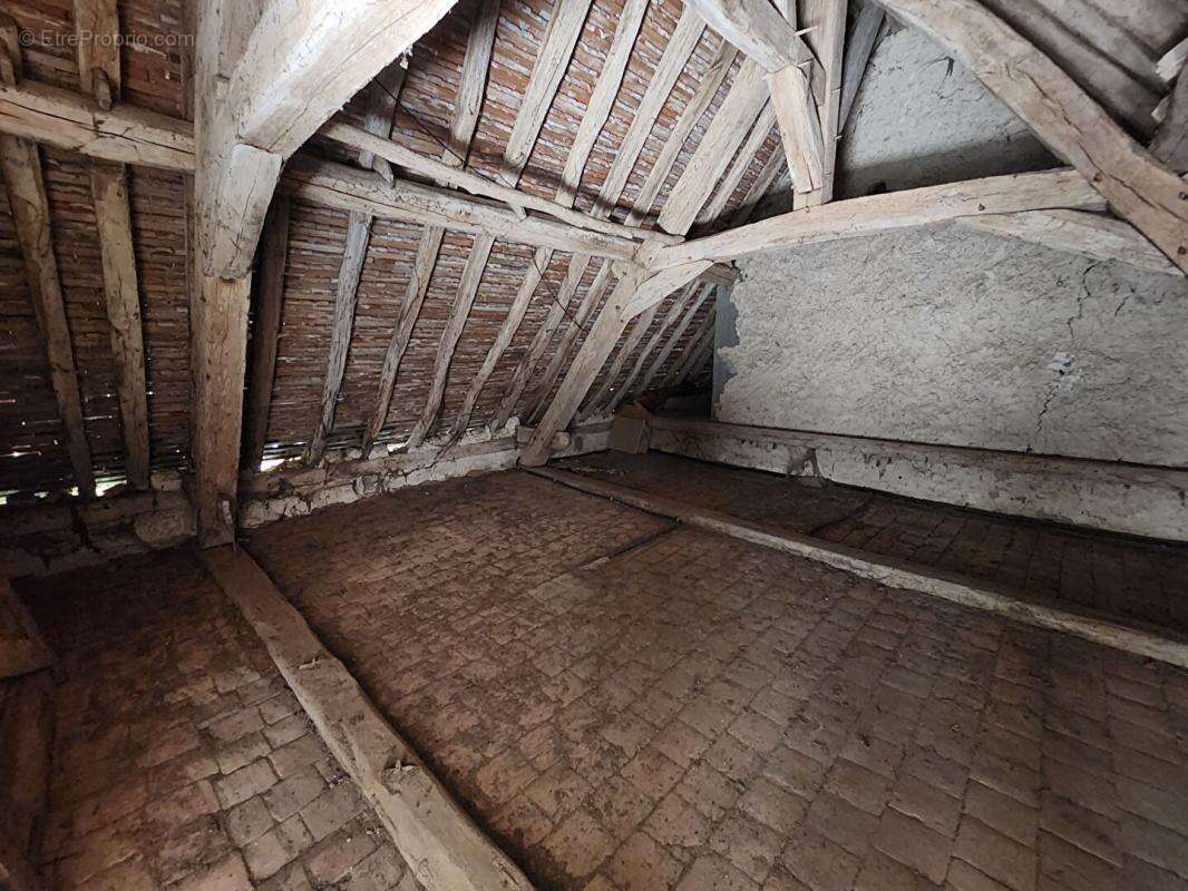 Maison Genille 4 pièce(s) 85 m2 - photo 17