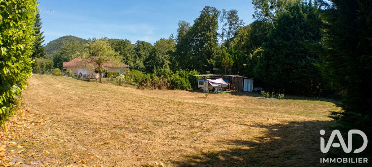 Terrain 1514 m² à Lucey  - photo 4