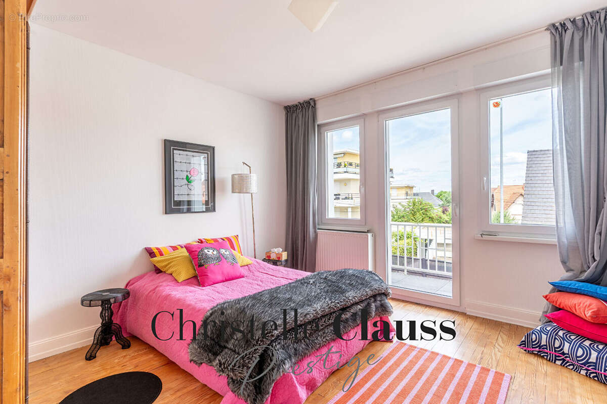 Maison de Maître 185 m² - photo 13