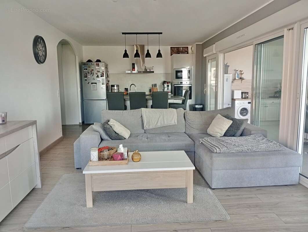 Appartement à VILLELONGUE-DELS-MONTS