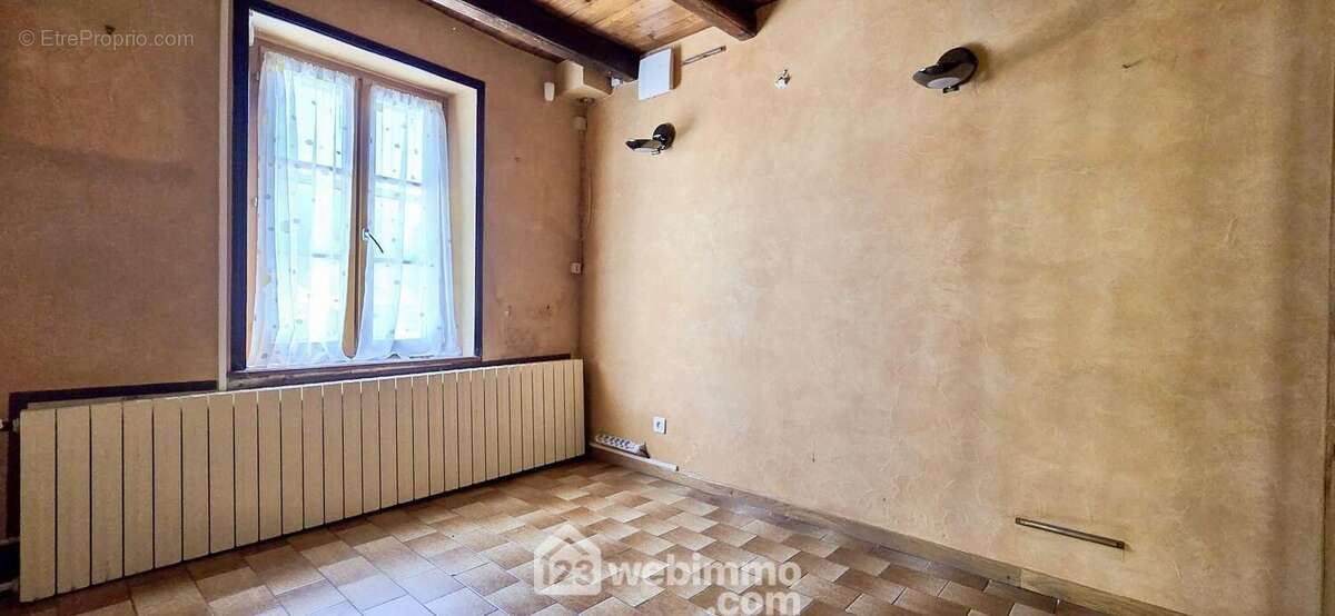 Bureau - Maison à RUPT-EN-WOEVRE