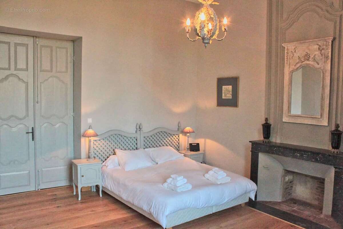 Maison à MONFLANQUIN