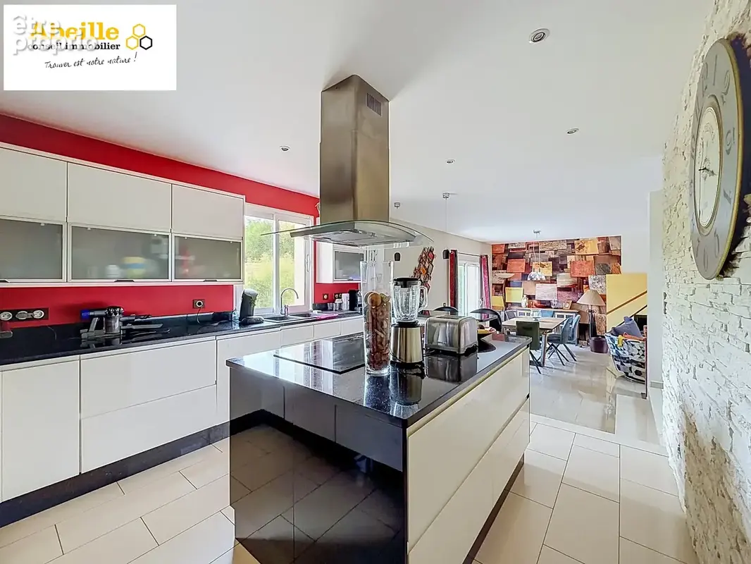 Maison contemporaine de 141 m2 hab. dependance de 29 m2. garage. terrain 800 m2. - photo 10