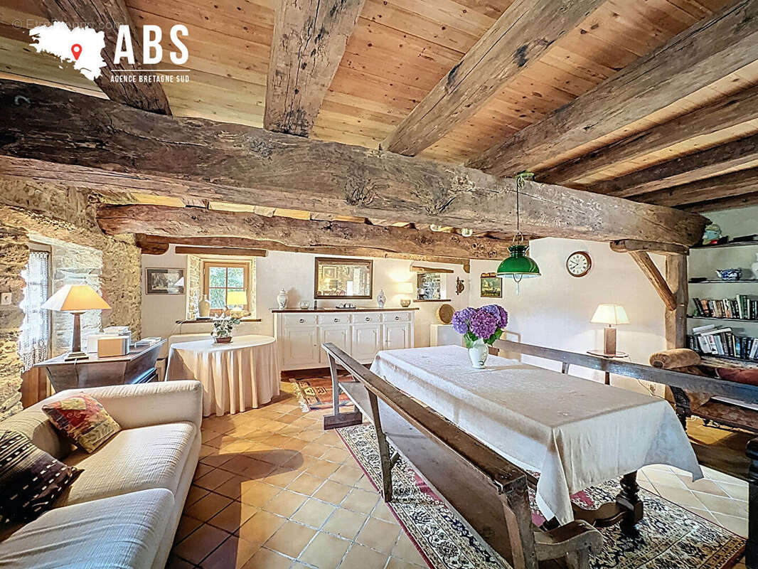 Maison 133 m² à Nivillac  - photo 6