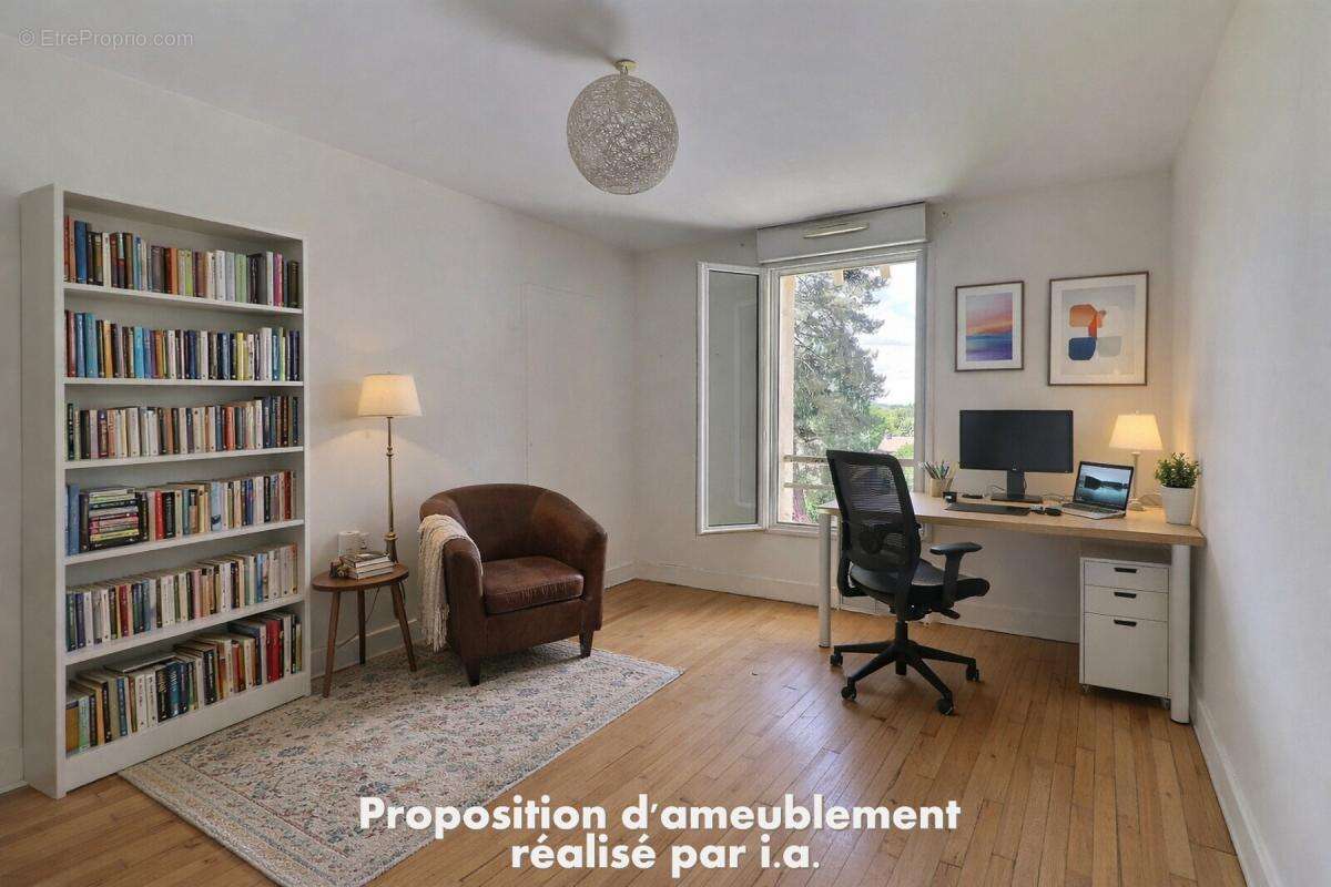 Maison à MONTFORT-L'AMAURY
