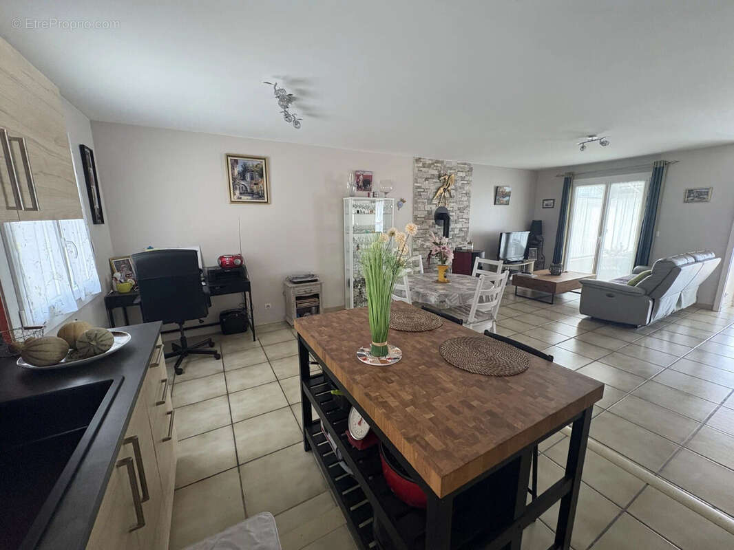 Maison 68 m² à Savigny-Les-Beaune  - photo 3