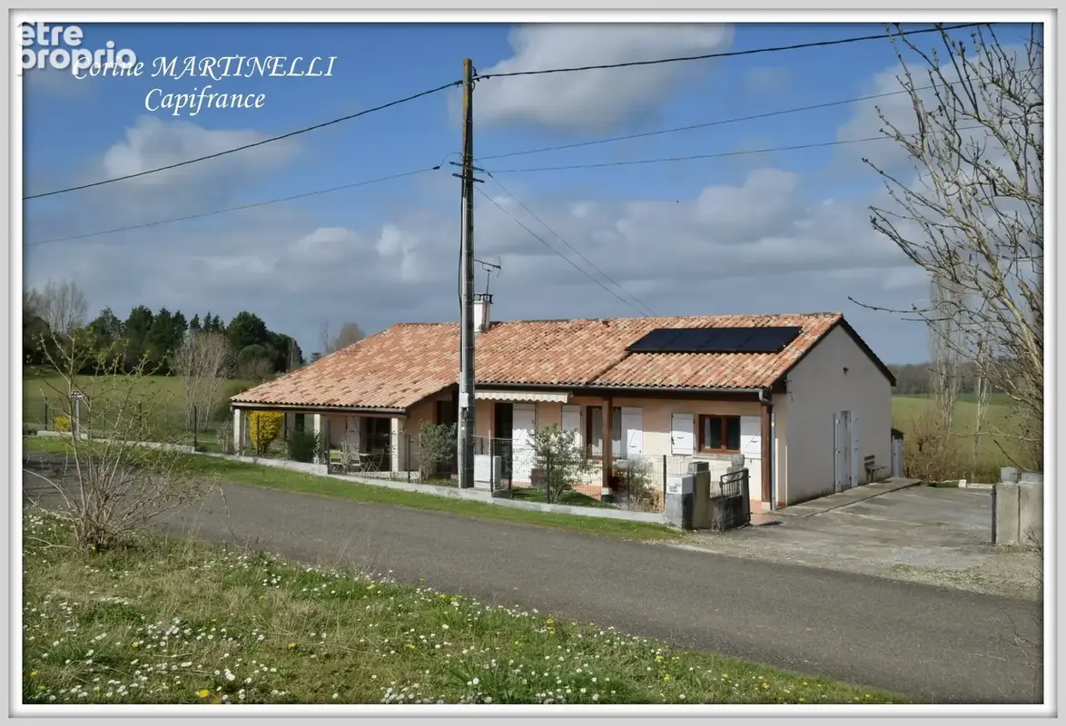Ensemble de 2 maisons - Terrain 1.9 hectare - photo 3