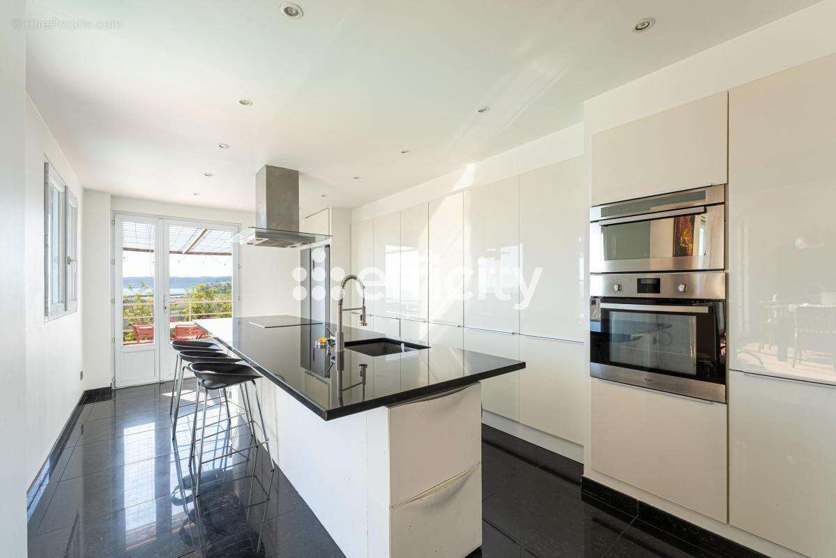 Maison à MARSEILLE-15E