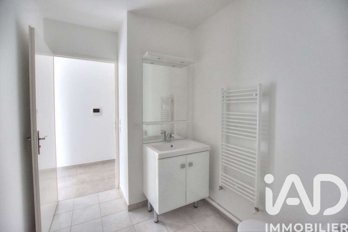 Photo 5 - Appartement à MENNECY