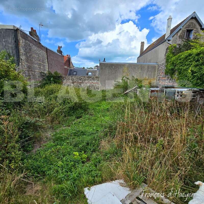 Copie de Sous OOFRE St Nico (600 x 600 px) (1500 x 1000 px)_20250918_093558_0000 - Maison à DIEPPE