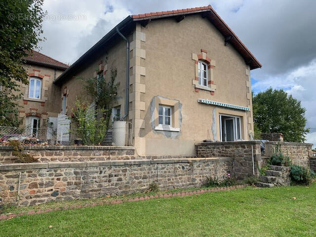Maison à VILLEFRANCHE-SUR-SAONE