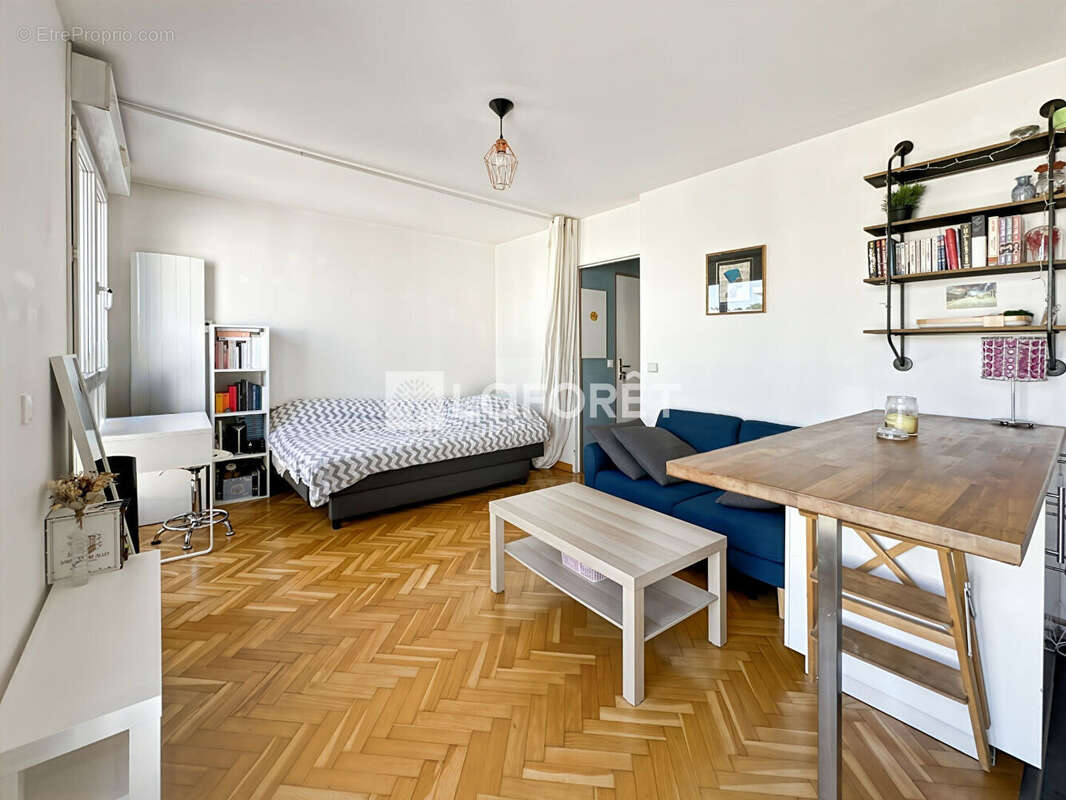 Appartement à MAISONS-ALFORT
