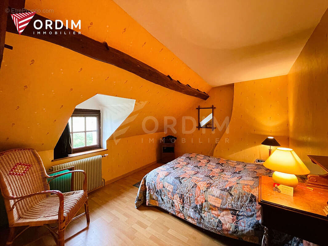 **Maison de Village à Saint-Martin-des-Champs** - photo 12