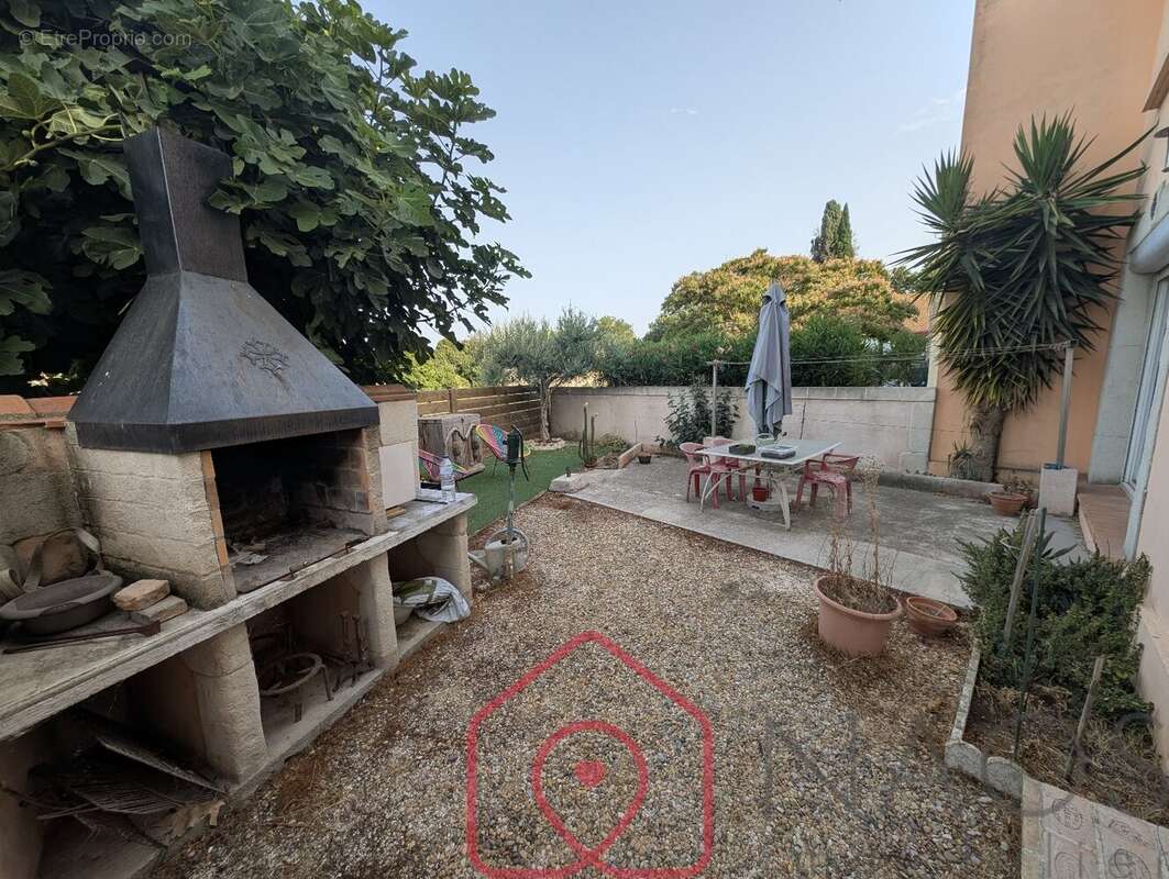 Agréable maison avec vue dégagée sur le terrain, sans constructions en face - photo 3