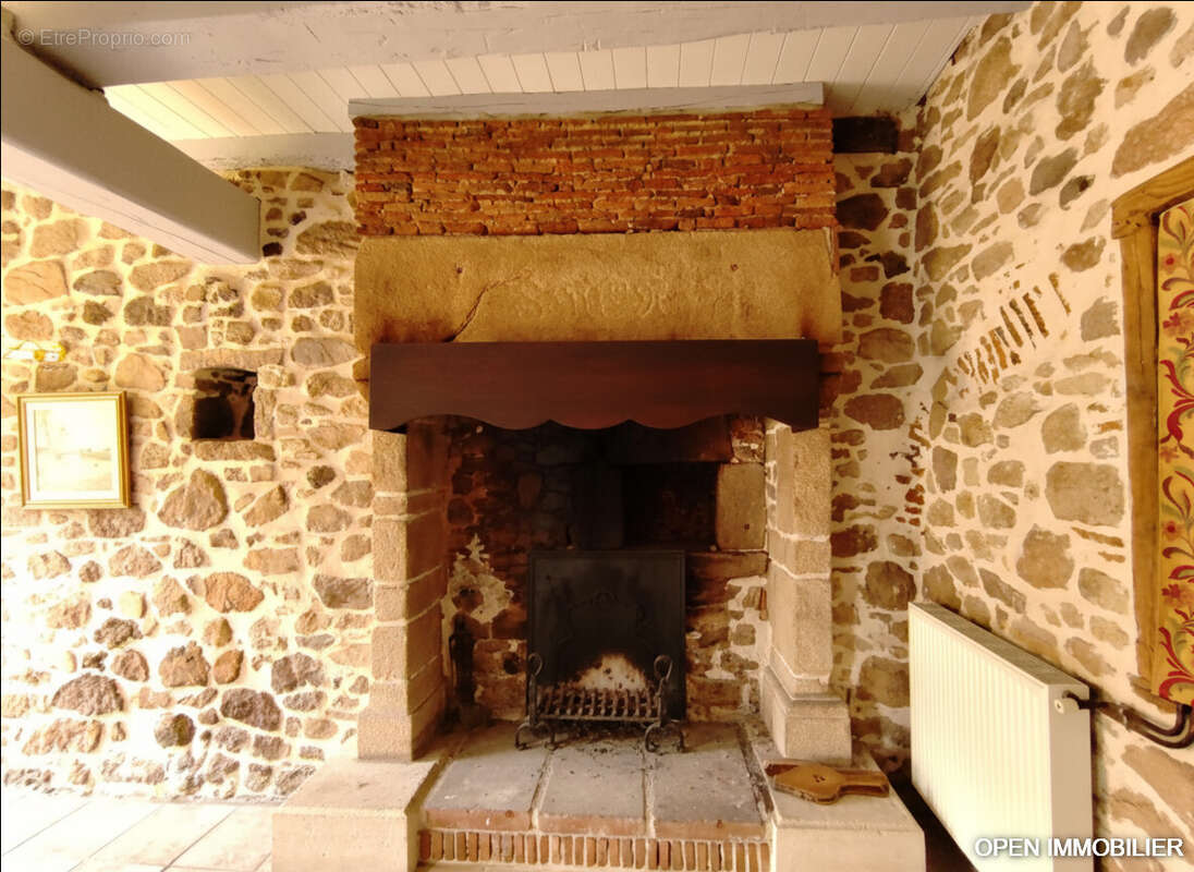Maison 254 m² à Le Vigen  - photo 43