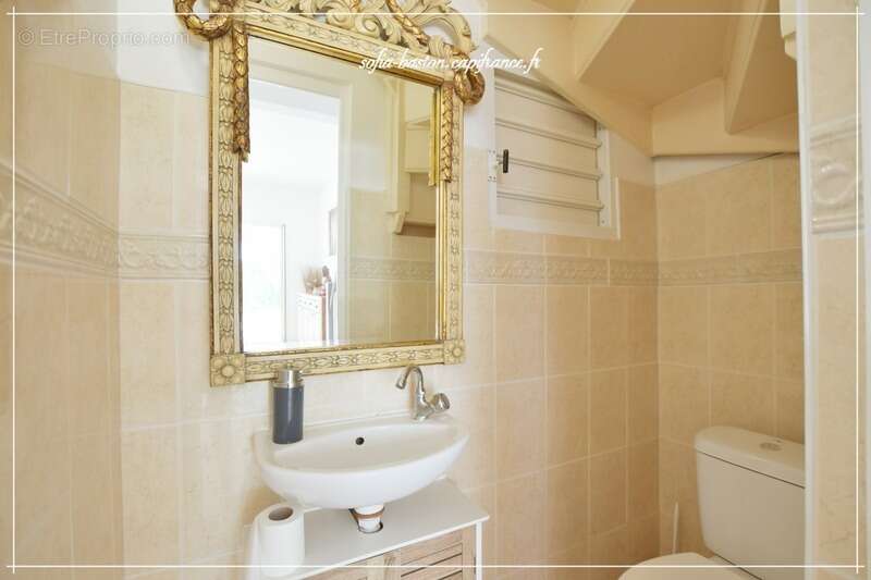 Maison à LES TROIS-ILETS