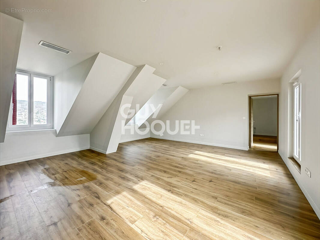 Appartement à CHATELGUYON