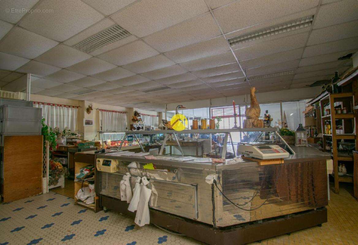 Magasin au centre de St-Cyprien - photo 5
