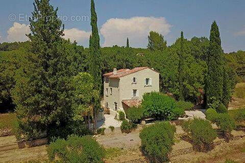 Maison à LORGUES