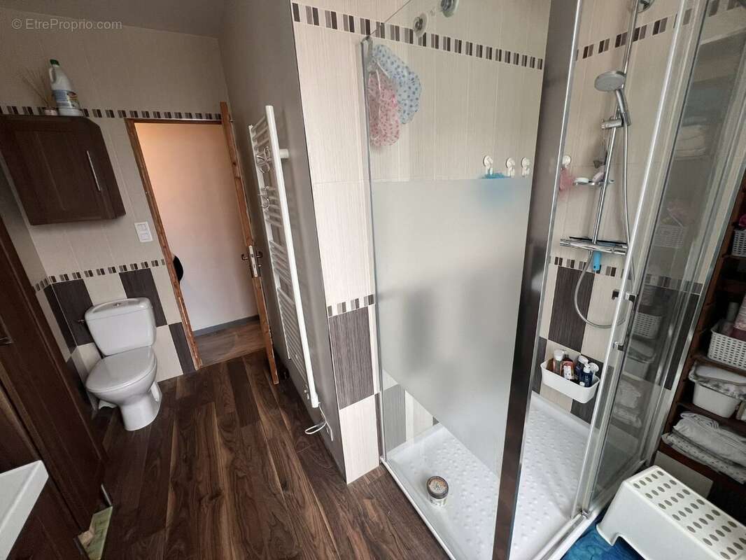 Maison à SAINT-CHERON