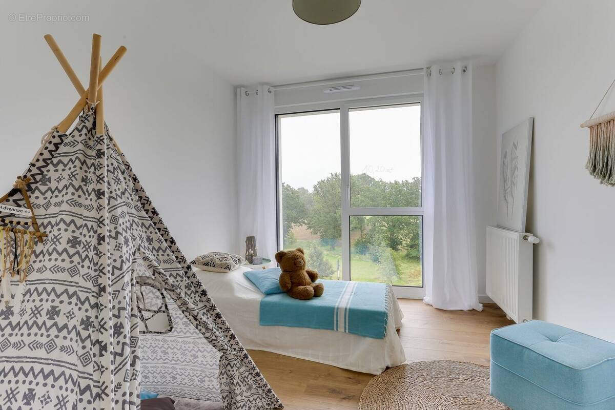 Appartement à VERN-SUR-SEICHE