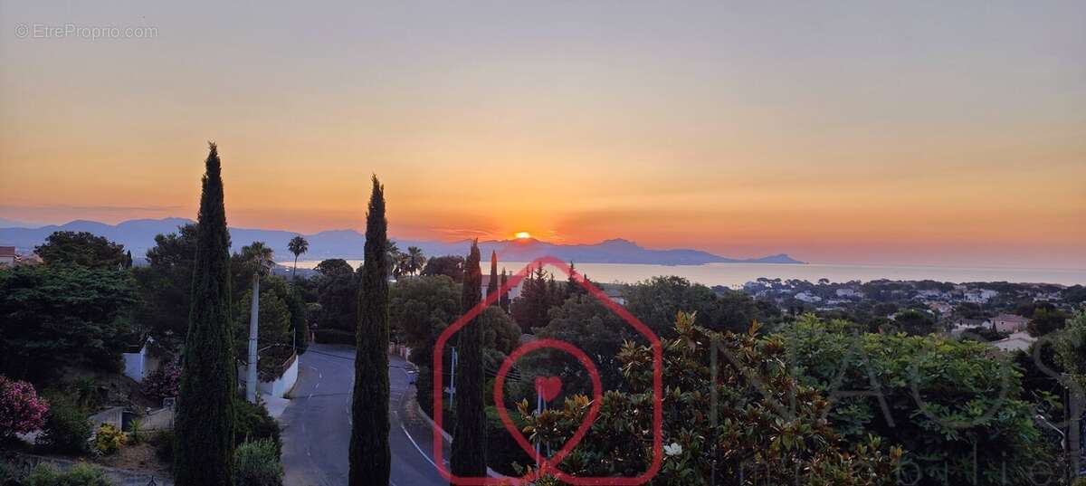 Maison à FREJUS