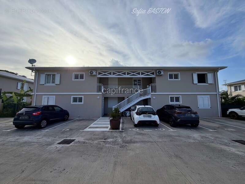 Appartement à LES TROIS-ILETS