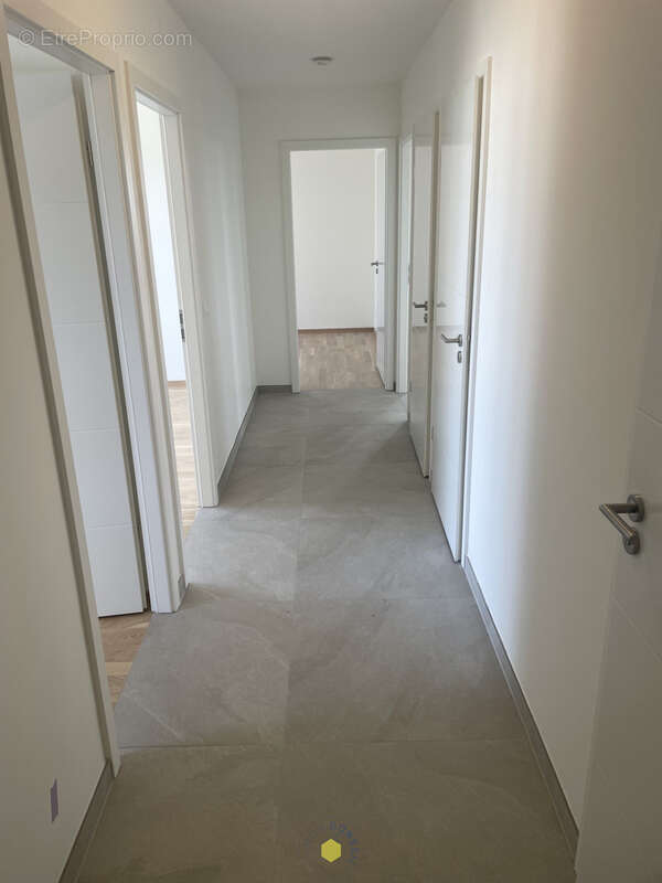 4 pièces avec  vue dégagée exceptionnelle - photo 3