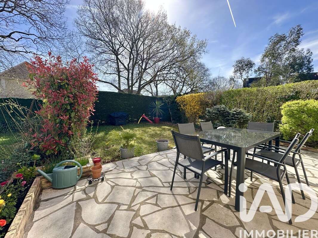 Photo 9 - Maison à SAINTE-GENEVIEVE-DES-BOIS