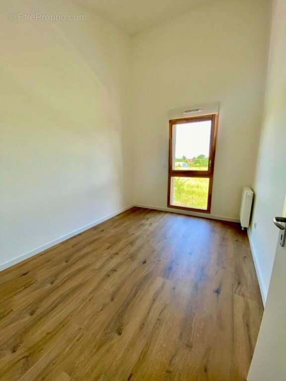 Appartement à QUESNOY-SUR-DEULE