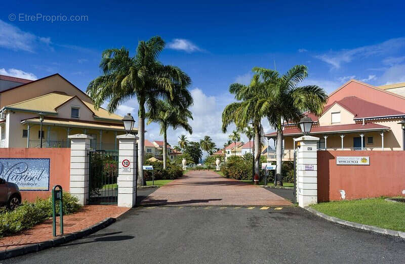 Appartement à LE GOSIER