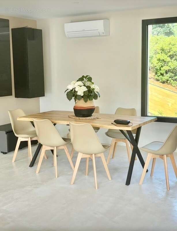 Maison à FREJUS