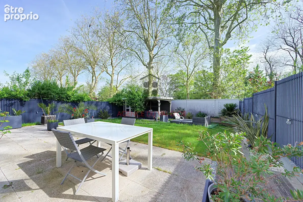 Maison Louveciennes / 4 pièces 107 m2 + 15 m2 de garage / Parfait état - photo 7