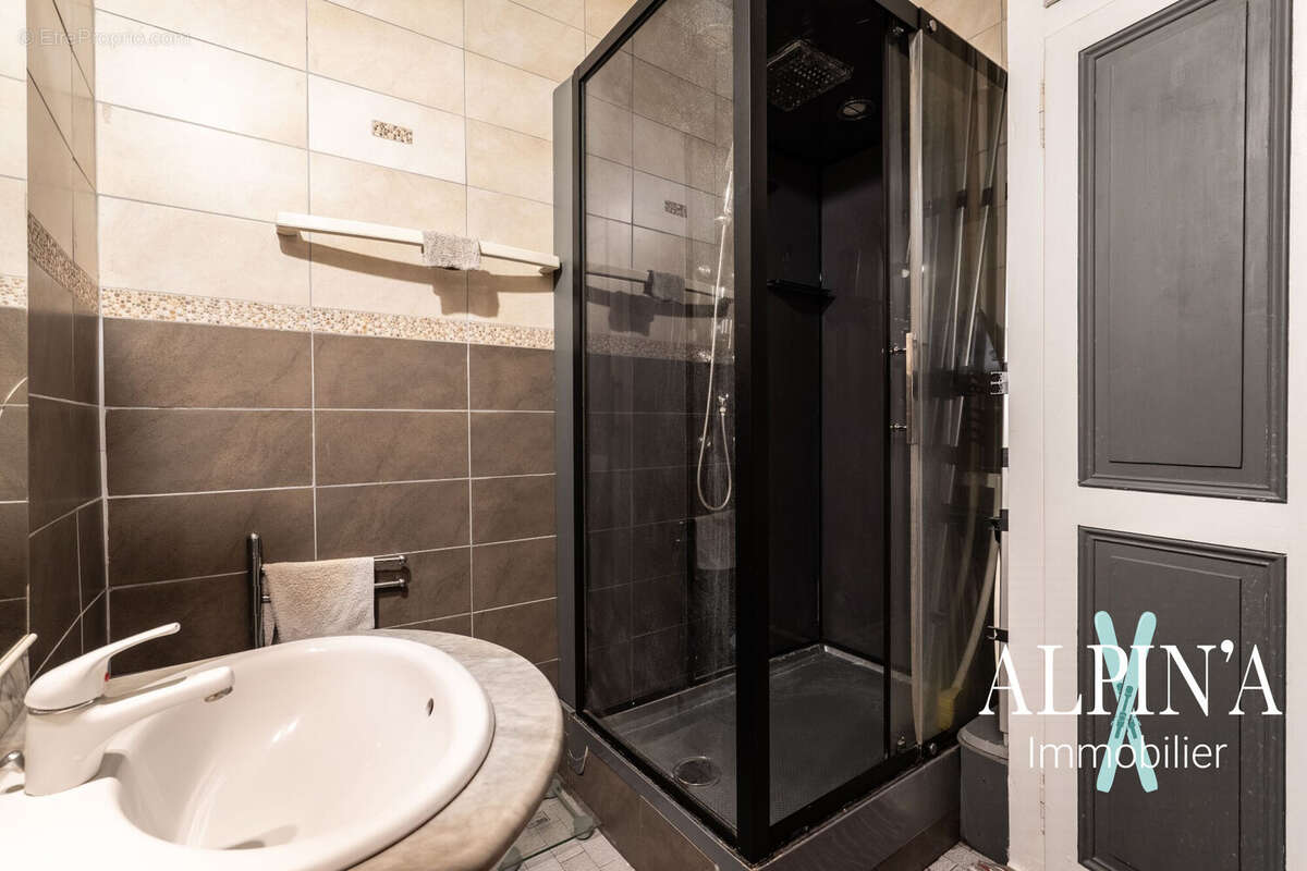 Appartement à MOUTIERS